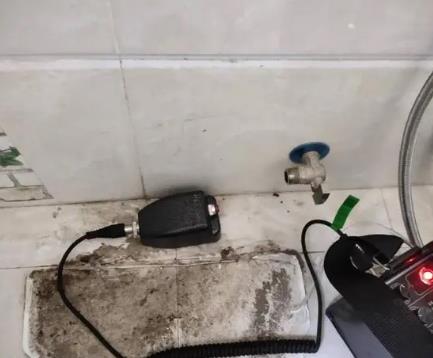 双桥屋顶漏水维修公司分享下卫生间漏水的危害及解决方法